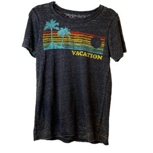 Chaser tee.  Vacation, who needs more? Burnout gray, distressed. Size M. E6